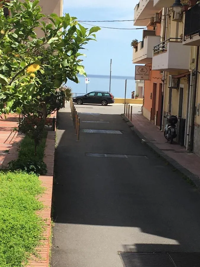 Appartamento Luxury House Letojanni